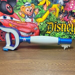 70th Disneyland Key (NO PIN) Blue & White 'D' Light-Up Toy Wand